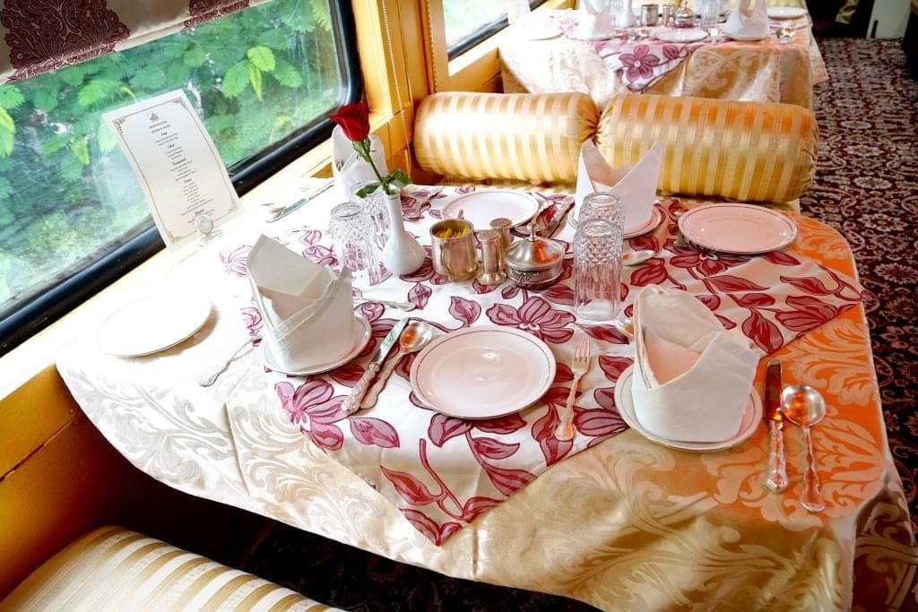 Table setting in the Palace on Wheels dining car
